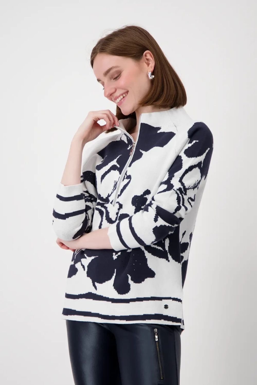 Stand Up Collar Pullover | Dark Denim Pattern