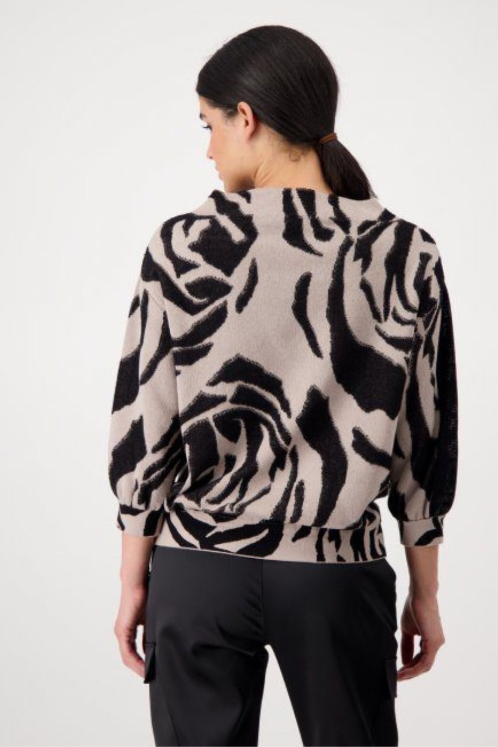 Rose All-Over Sweater | Toffee-Shop12