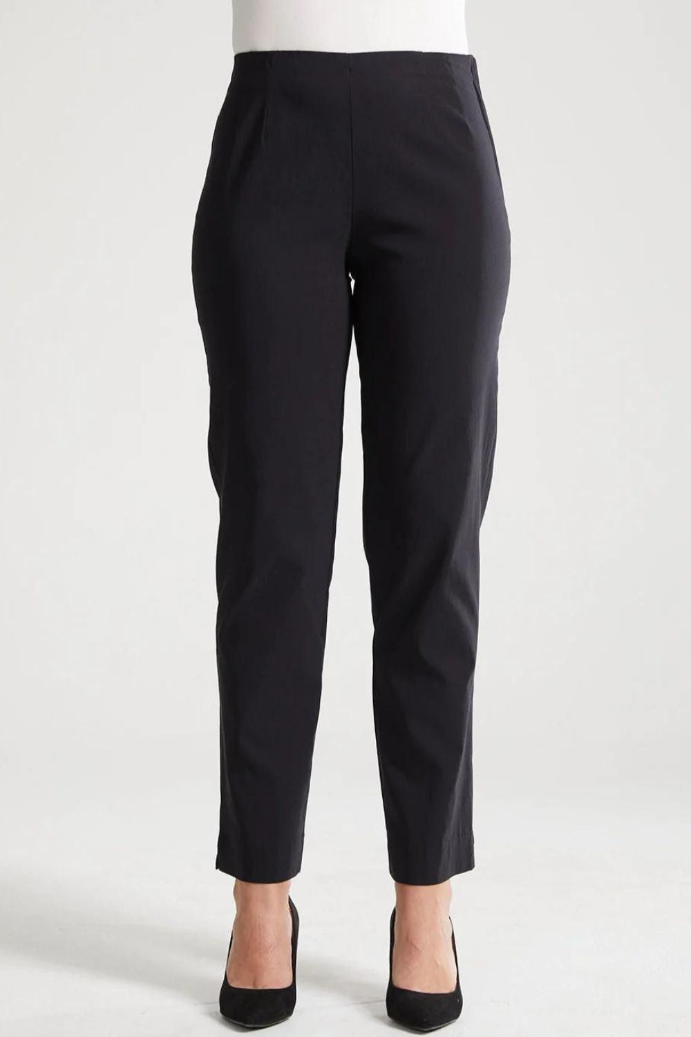 Philosophy Gem Classic Zip Pant | Black