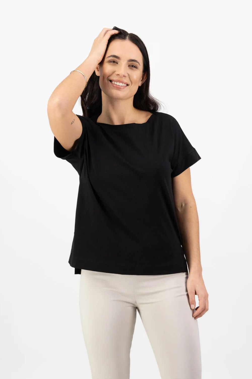 Vassalli Drop Sleeve Top | Black_Shop 12